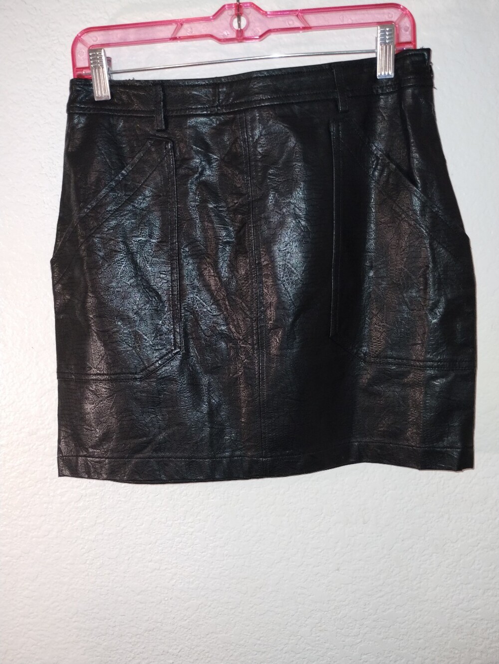 STELLA LUCE Black Faux Leather Mini Skirt - Classic Women's Skirt sz Medium